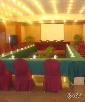 Huaqiao Hotel Linhai Εξωτερικό φωτογραφία