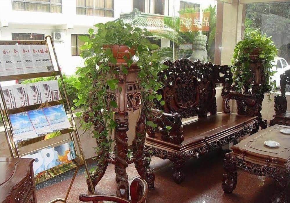 Huaqiao Hotel Linhai Εξωτερικό φωτογραφία