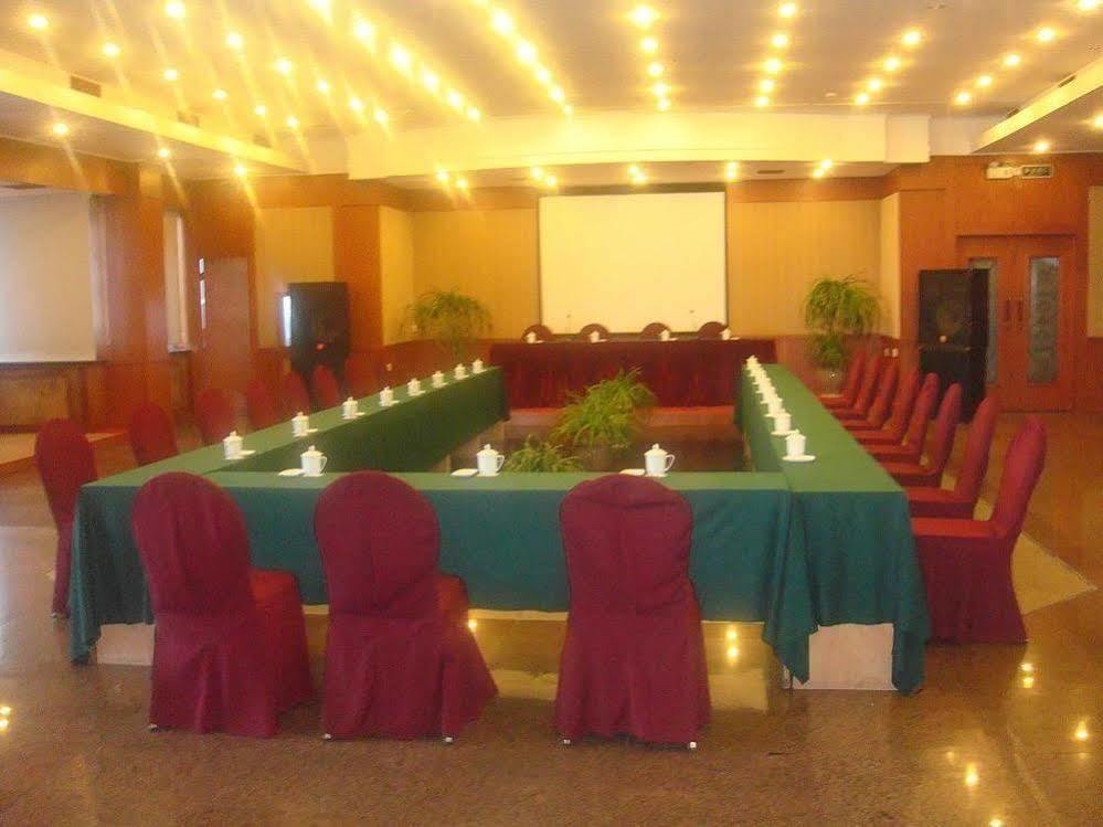Huaqiao Hotel Linhai Εξωτερικό φωτογραφία